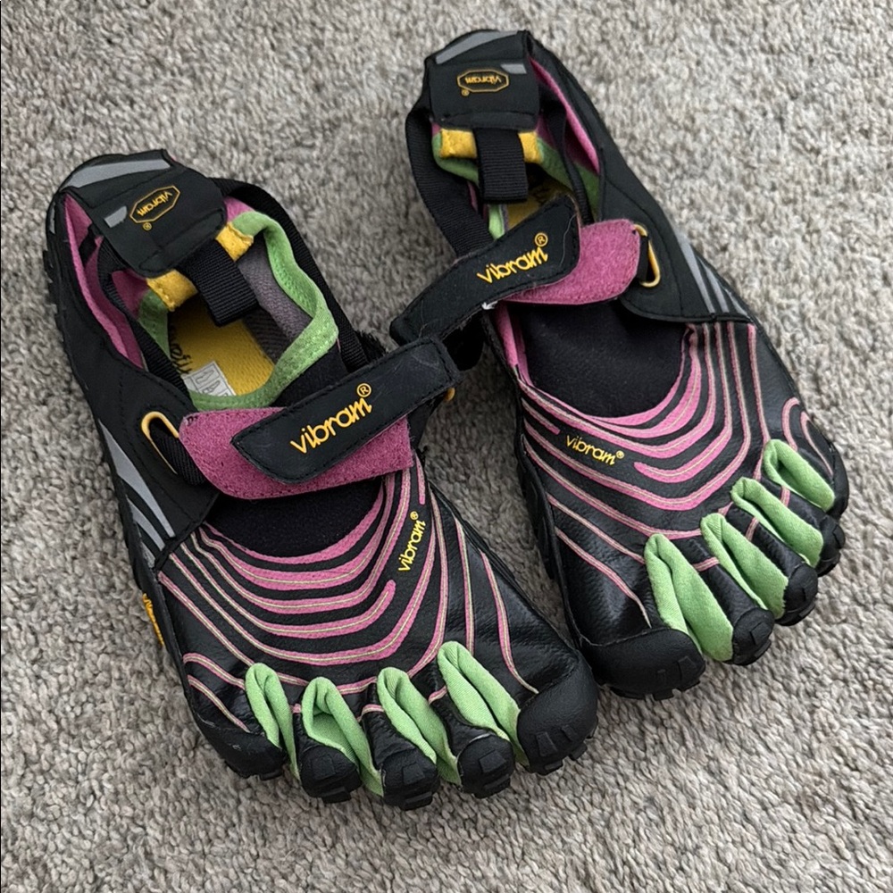 Vibram five finger shoes